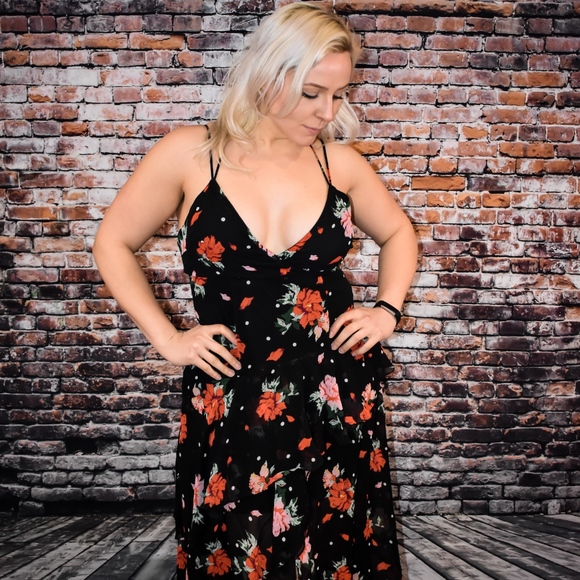 FLORAL TIERED HI-LOW MAXI DRESS - Picture 6 of 7